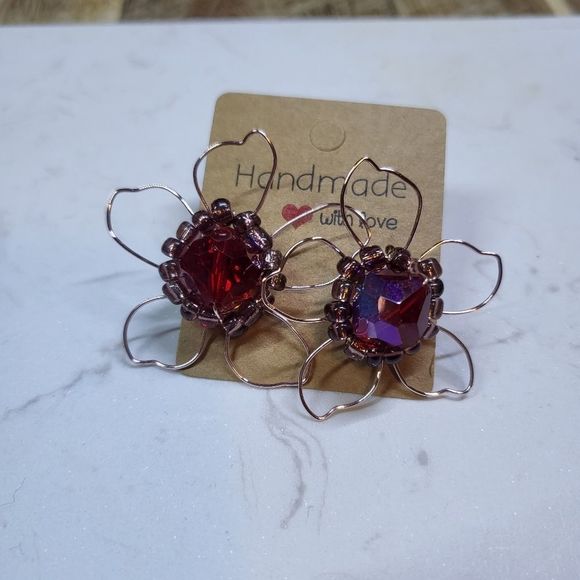 Rose gold plated handmade flower crystal earrings - Picture 2 of 5
